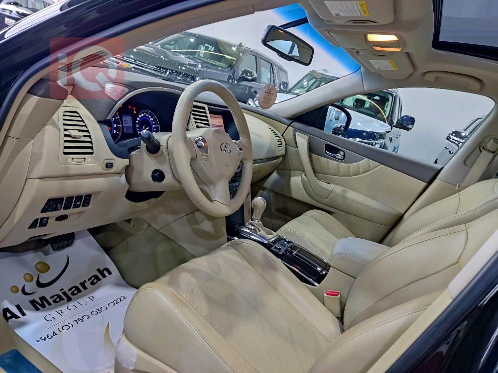 انفنتي QX70